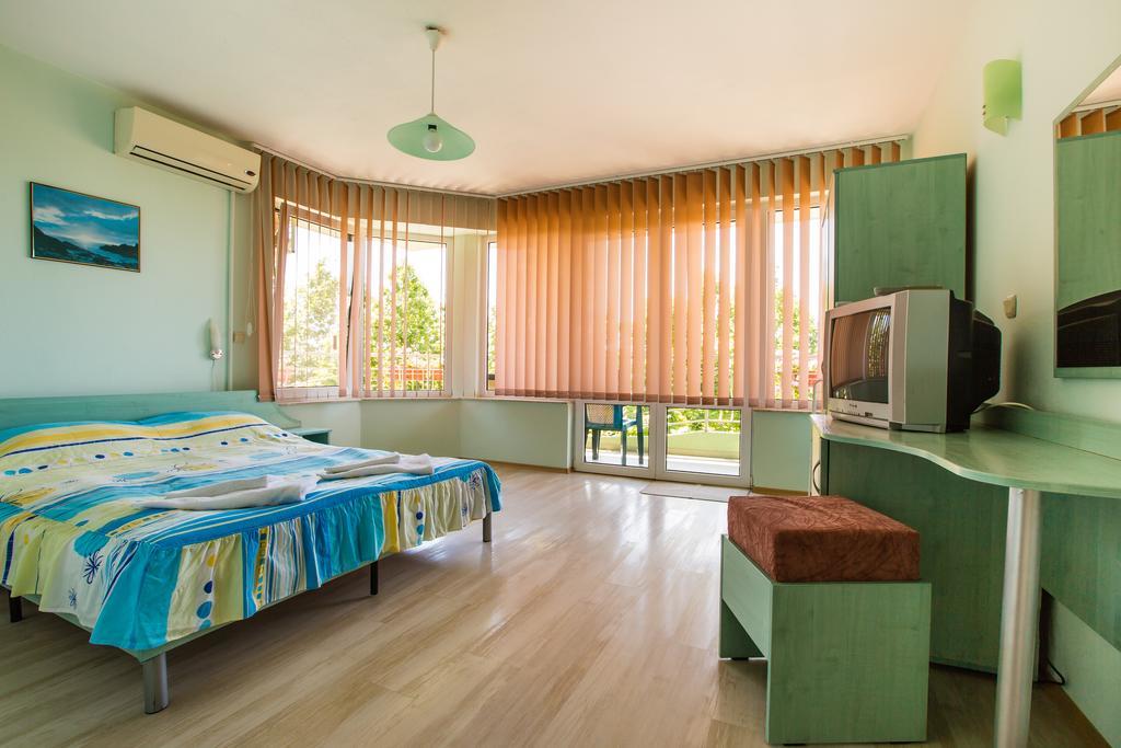 Guest House ,, Ekaterina Nessebar Extérieur photo